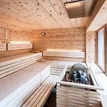 호텔 Alpenhotel Kramerwirt 4*