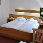 Alpenhotel Kramerwirt 호텔 4*