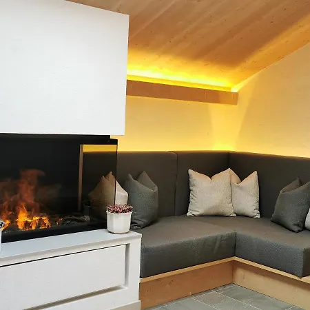 ホテル Alpenhotel Kramerwirt 4*