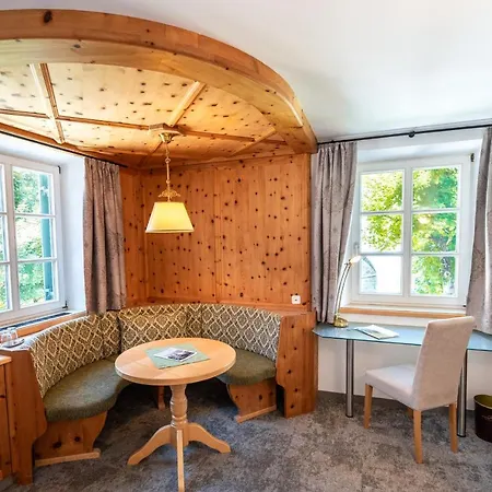 Alpenhotel Kramerwirt ホテル マイヤーホーフェン