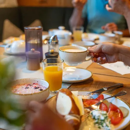 Alpenhotel Kramerwirt 4* マイヤーホーフェン