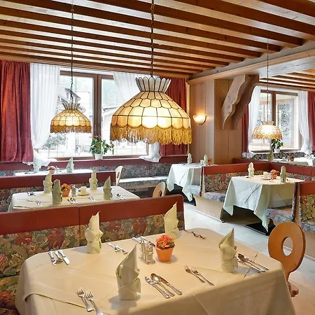 Alpenhotel Kramerwirt 호텔 4*