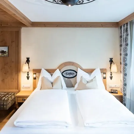 Hotell Alpenhotel Kramerwirt