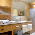 מלון Alpenhotel Kramerwirt מאיירהופן