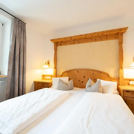 Alpenhotel Kramerwirt 4* מאיירהופן